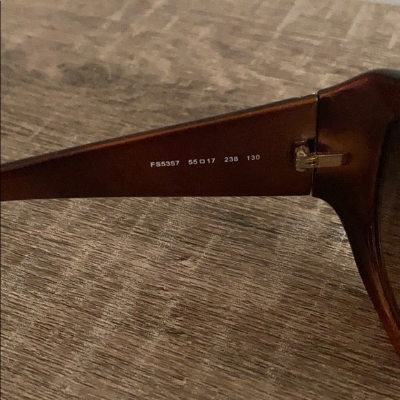 NWOT Fendi Sunglasses for Women - Model FS5357 - Picture 4 of 6